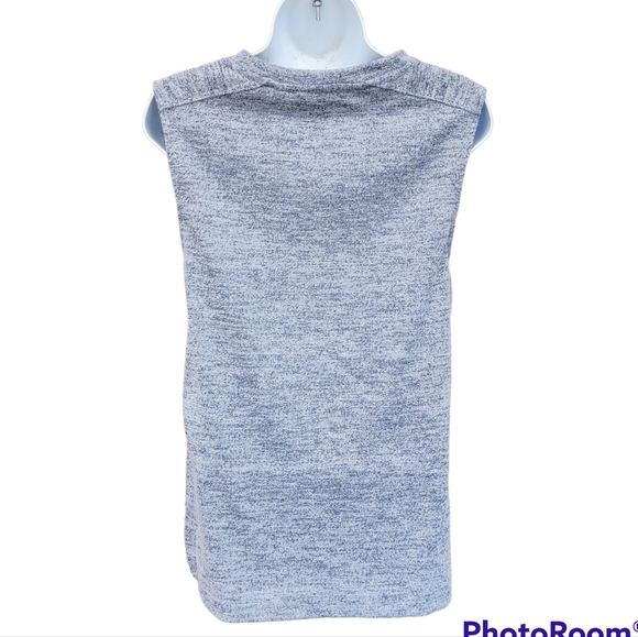 Banana Republic Layering top - Picture 2 of 7